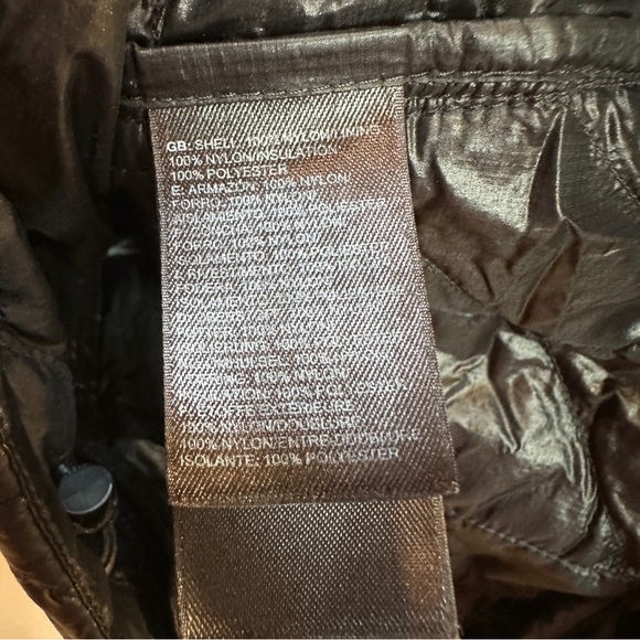 The North Face Thermoball Black Quilted Puffer Vest Lightweight Women’s Small - Picture 6 of 7